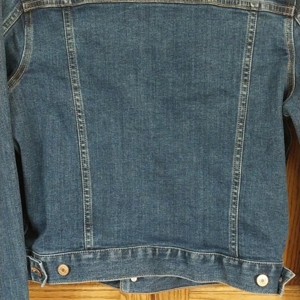 J.Crew Mercantile Sz Medium Denim Jean Jacket Embroidered Flowers Med Blue Wash - Picture 11 of 12
